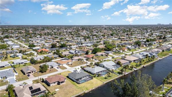 Cape Coral, 126 SE 20th St #, Cape Coral, Florida 33990, image 1