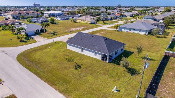 Cape Coral, 1103 SW 47th St #, Cape Coral, Florida 33914, image 1