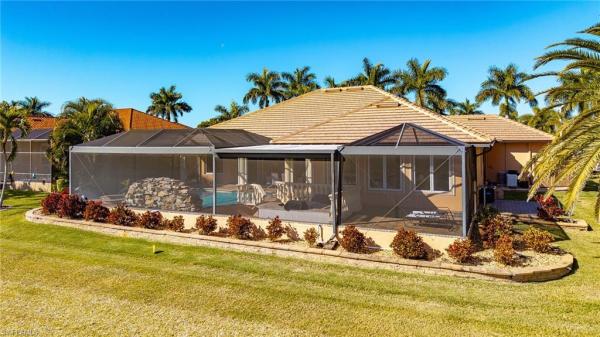 Royal Tee Country Club Estates, 11954 Prince Charles Ct, Cape Coral, Florida 33991, image 1
