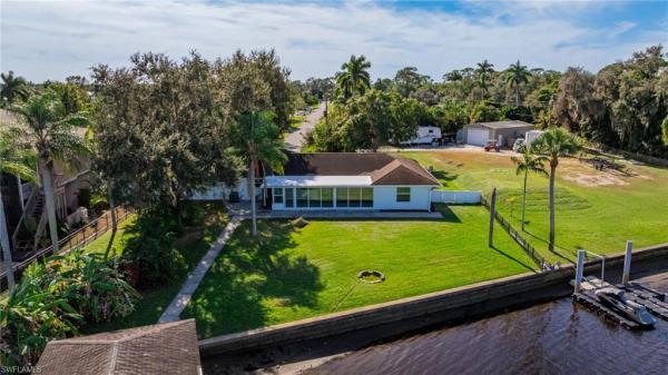 Paradise Shores, 14502 Riverside Dr, Fort Myers, Florida 33905, image 2