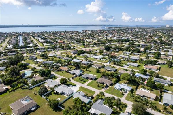 Cape Coral, 5234 Sunnybrook Ct, Cape Coral, Florida 33904, image 1