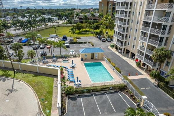 Palm Beach Landings, 2875 Palm Beach Blvd #607, Fort Myers, Florida 33916, image 1