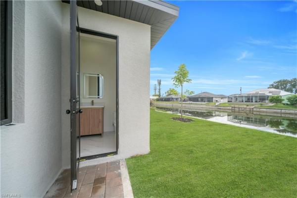 626 8th St, Cape Coral, Florida 33909, image 1
