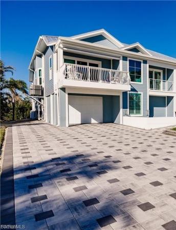 Siesta Isles, 12122 Siesta Dr, Fort Myers Beach, Florida 33931, image 1