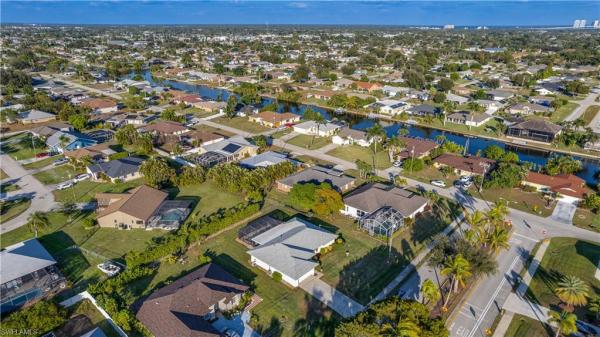 Cape Coral, 2005 Bolado Pkwy, Cape Coral, Florida 33990, image 3