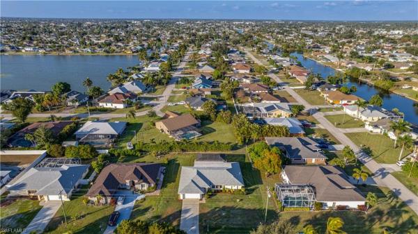 Cape Coral, 2005 Bolado Pkwy, Cape Coral, Florida 33990, image 2