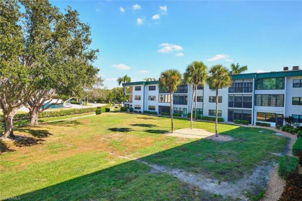 Carleton House, 1747 Pebble Beach Dr #208, Fort Myers, Florida 33907, image 2