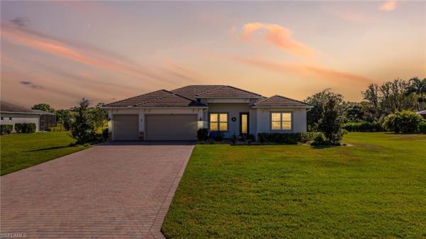 Hickey Creekside, 2140 Hickeys Creekside Dr, Alva, Florida 33920, image 1