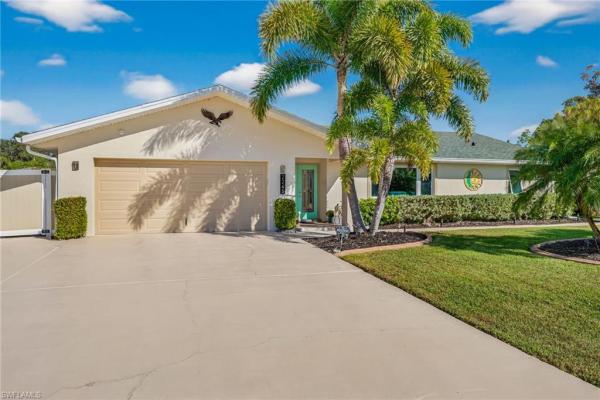 Fort Myers Villas, 2243 Flora Ave, Fort Myers, Florida 33907, image 2
