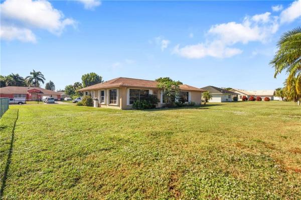 611 Lhommedieu St, Lehigh Acres, Florida 33936, image 1
