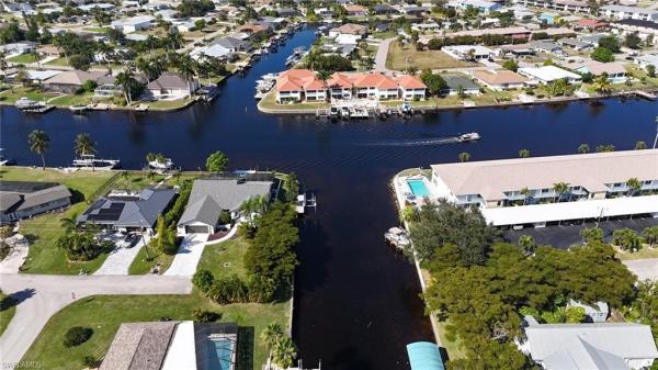 4041 SE 11th Pl #105, Cape Coral, Florida 33904, image 1