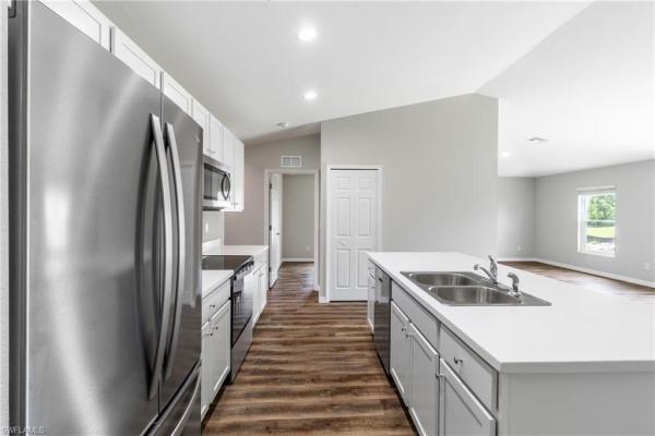Cape Coral Residential, 2540 NW 19th Pl #, Cape Coral, Florida 33993, image 1