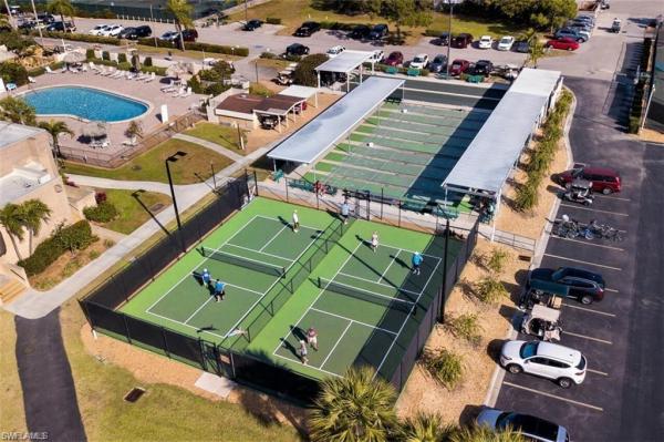 1624 Pine Valley Dr #201, Fort Myers, Florida 33907, image 1