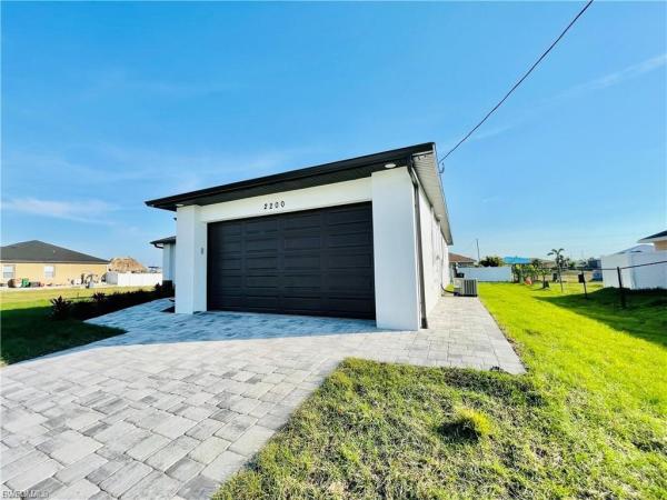 Cape Coral Residential, 2200 4th Ter, Cape Coral, Florida 33993, image 1