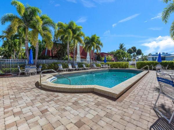 Meadowlark Cove, 10835 Meadow Lark Cove Dr, Fort Myers, Florida 33908, image 1
