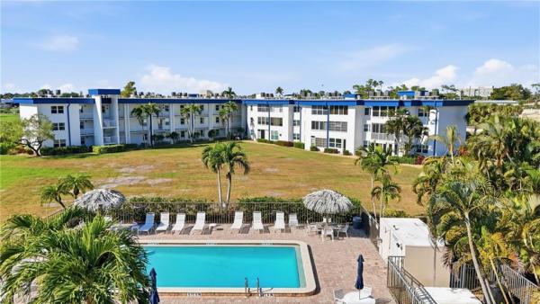 Seven Lakes, 1724 Pine Valley Dr #213, Fort Myers, Florida 33907, image 3