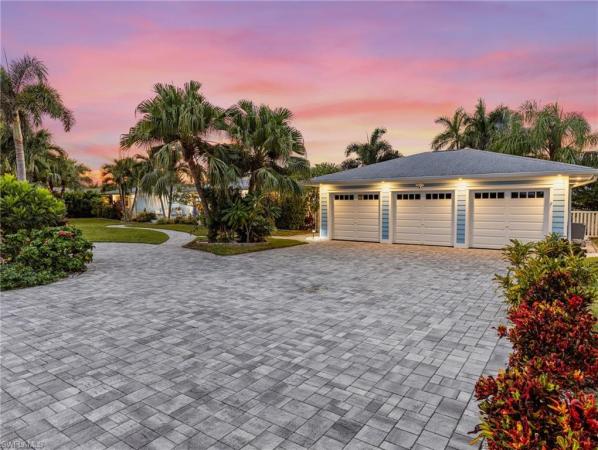 Sunset Cove, 5812 Silvery Ln, Fort Myers, Florida 33919, image 3