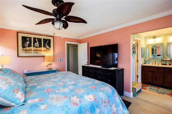St Croix, 497 Gulf Dr #4, Sanibel, Florida 33957, image 3