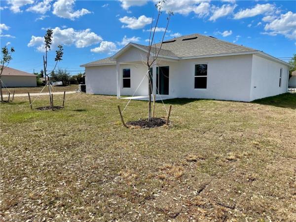 Cape Coral, 1733 6th Ave, Cape Coral, Florida 33993, image 2