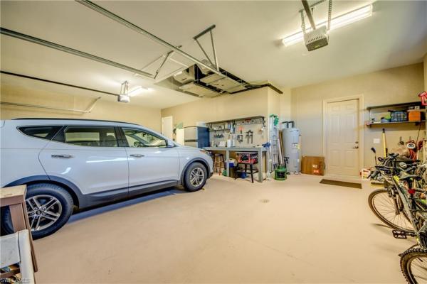 Cape Coral Residential, 912 Palmetto Pointe Cir, Cape Coral, Florida 33991, image 2