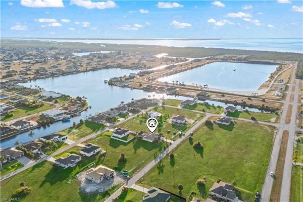 Cape Coral Residential, 4126 37th St, Cape Coral, Florida 33993, image 2