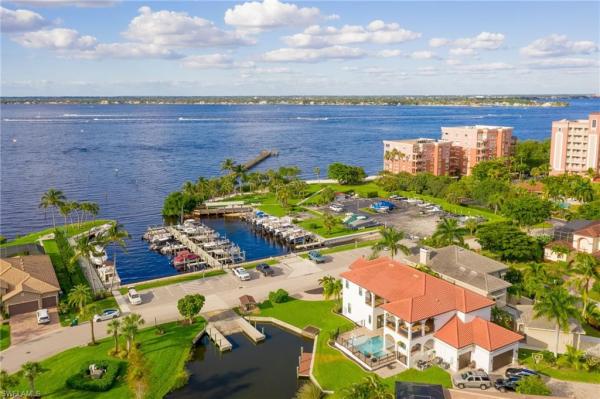 Cardinal Cove, 5441 Peppertree Dr #5, Fort Myers, Florida 33908, image 1