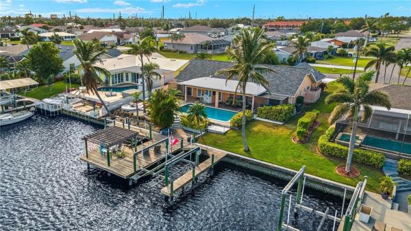 Cape Coral, 3909 1st Ave, Cape Coral, Florida 33904, image 2