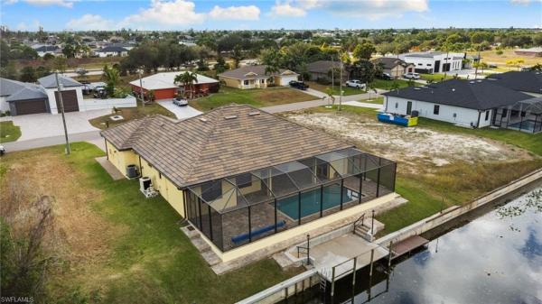 Cape Coral, 1121 24th St, Cape Coral, Florida 33991, image 2