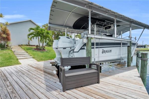 Cape Coral Residential, 4122 23rd Pl, Cape Coral, Florida 33914, image 3