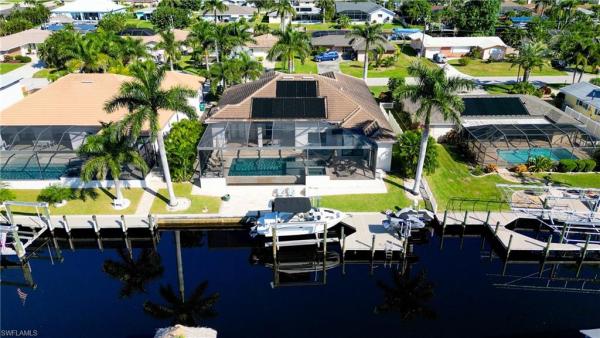 Cape Coral Residential, 818 Montclaire Ct, Cape Coral, Florida 33904, image 2