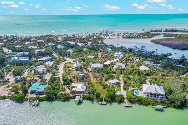 Del Sega, 2596 Roosevelt Pl, Sanibel, Florida 33957, image 1