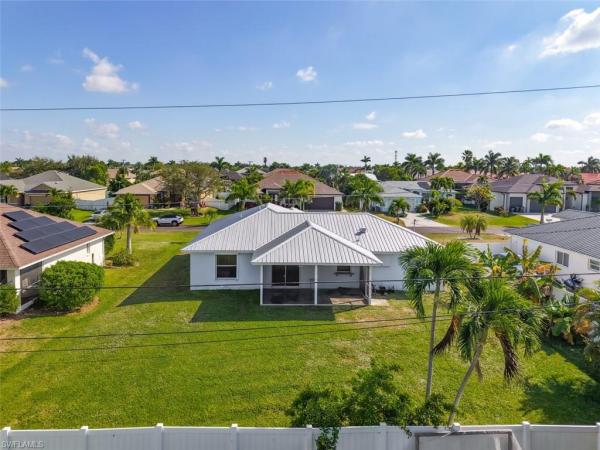 Cape Coral, 4408 20th Pl, Cape Coral, Florida 33914, image 2
