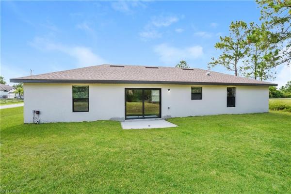 Lehigh Acres Residential, 431 S Gray Ave, Lehigh Acres, Florida 33974, image 1