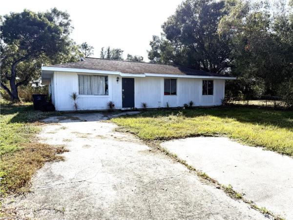 Arlington, 18 Roanoke Dr, Fort Myers, Florida 33905, image 1