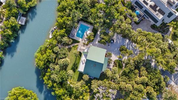 Anchors Aweigh, 699 Anchor Dr, Sanibel, Florida 33957, image 1