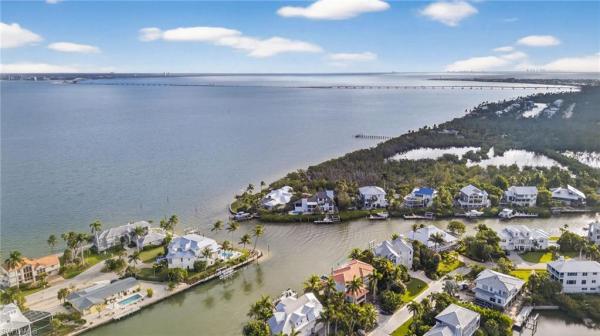 Sanibel Isles, 1480 Angel Dr, Sanibel, Florida 33957, image 1