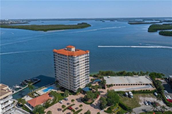 Island Beach Club On Estero Bay, 8751 Estero Blvd #704, Bonita Springs, Florida 33931, image 2