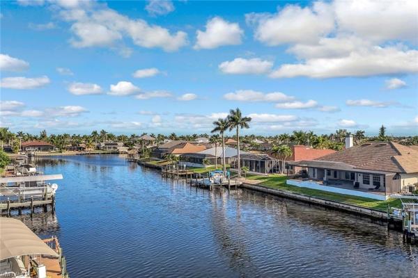 Cape Coral, 4518 22nd Pl, Cape Coral, Florida 33914, image 1