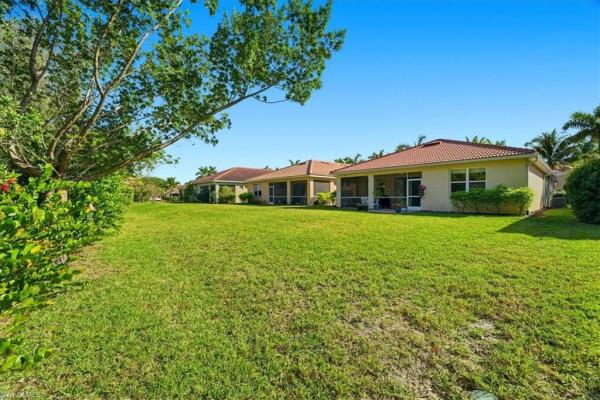 Lindsford, 3204 Royal Gardens Ave, Fort Myers, Florida 33916, image 2