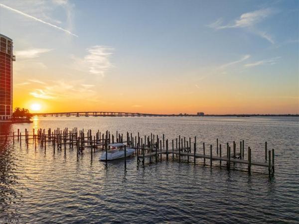 Palm Beach Landings, 2885 Palm Beach Blvd #308, Fort Myers, Florida 33916, image 1