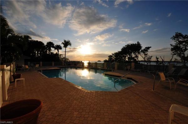 17170 Harbour Point Dr #634, Fort Myers, Florida 33908, image 1