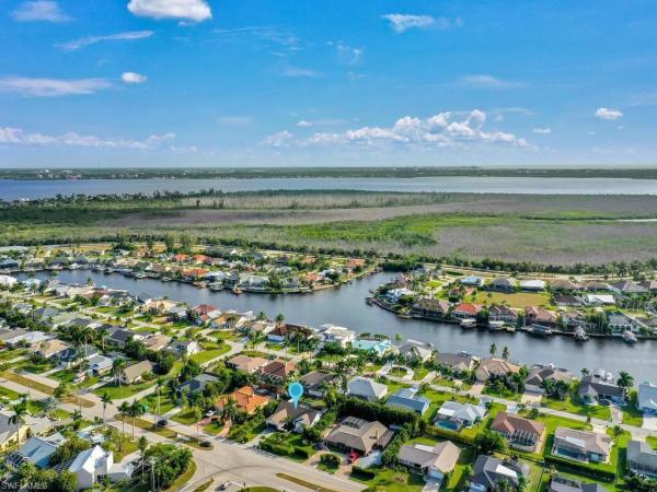 Cape Coral Residential, 800 W El Dorado Pkwy, Cape Coral, Florida 33914, image 2