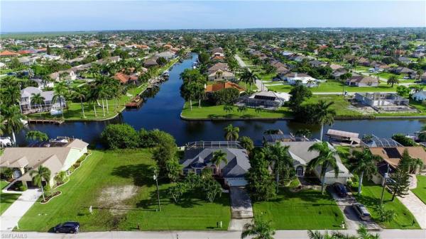 Cape Coral Residential, 2619 SW 35th Ln #, Cape Coral, Florida 33914, image 2