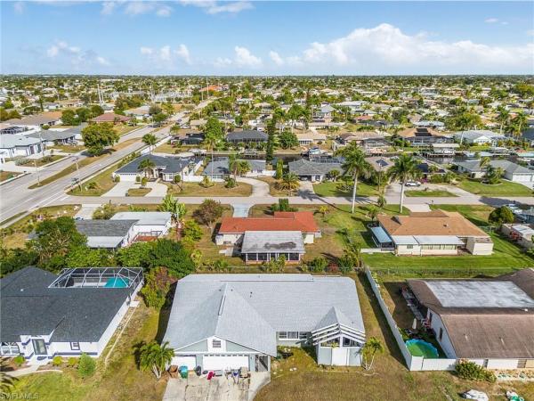 Cape Coral Residential, 108 42nd Ter, Cape Coral, Florida 33904, image 2
