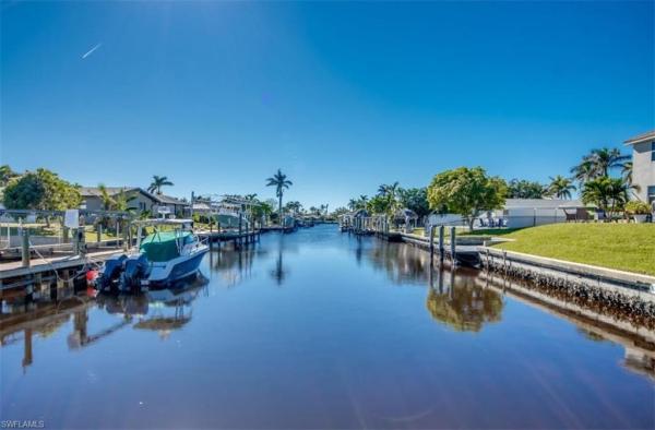 Cape Coral, 5601 Del Rio Ct, Cape Coral, Florida 33904, image 1