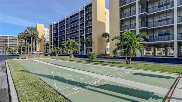 Hibiscus Pointe At Bay Beach, 4431 Bay Beach Ln #543, Fort Myers Beach, Florida 33931, image 3