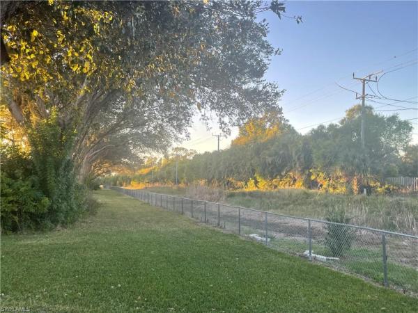 Cross Creek Estates, 8421 Arborfield Ct, Fort Myers, Florida 33912, image 2