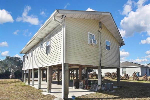 3204 SW 41st St, Lehigh Acres, Florida 33976, image 1