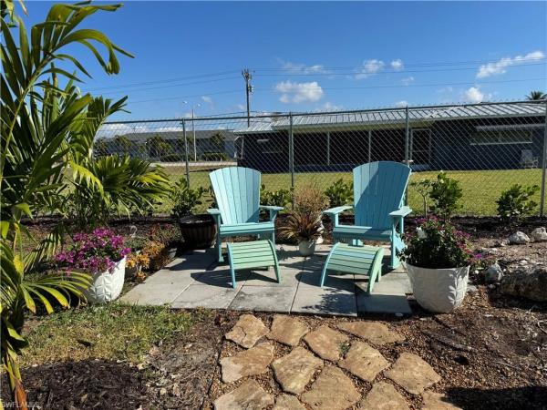 3707 8th Pl, Cape Coral, Florida 33904, image 1