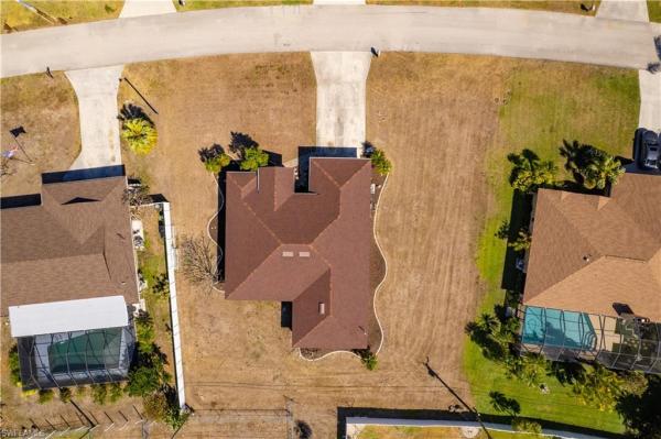 Cape Coral Residential, 3908 SE 2nd Ave, Cape Coral, Florida 33904, image 2